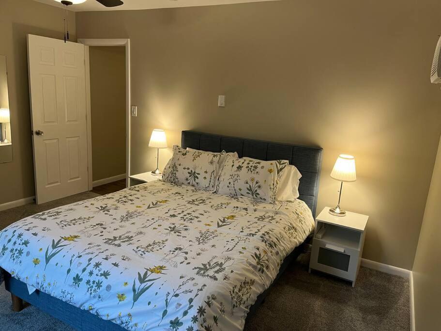 Carter #1 Two Bedroom Unit Near Xavier Downtown * Cincinnati